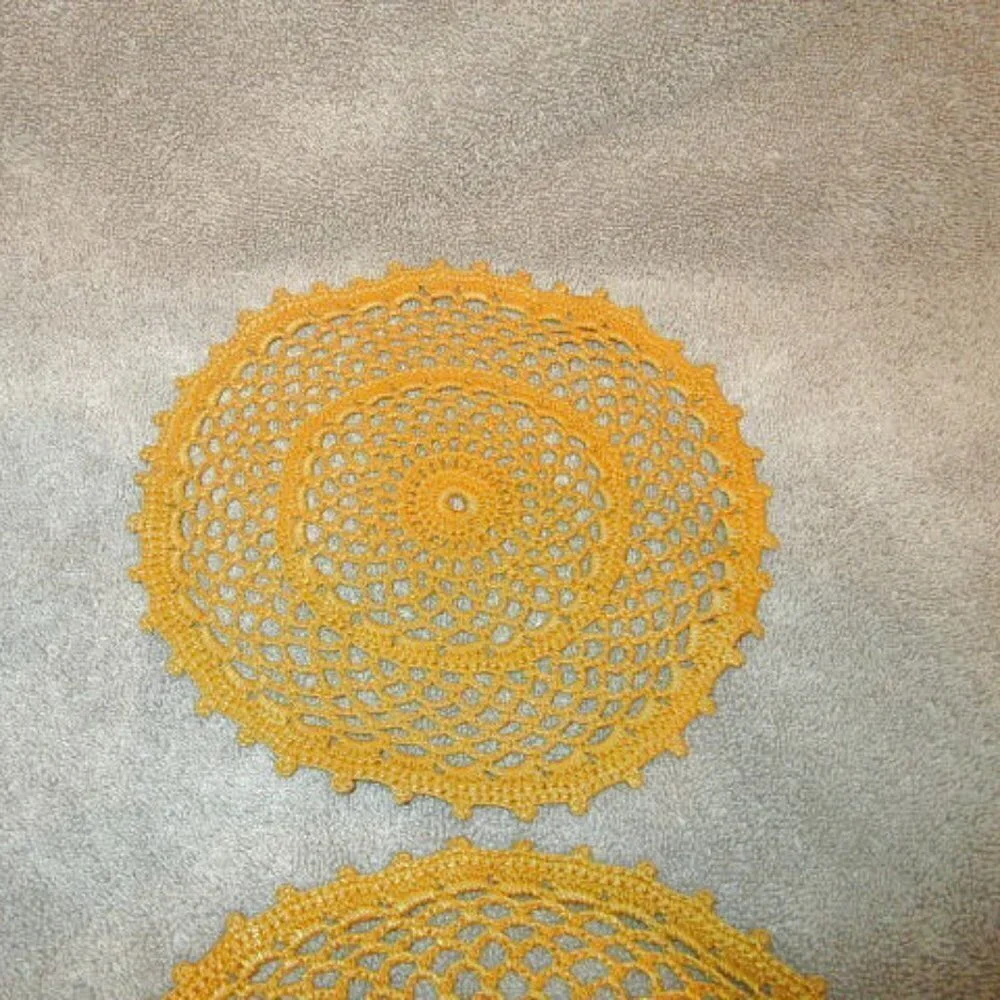Vtg Handmade Crochet Lace Doily Set Of 2 Round Dainty Grannycore MCM Cottagecore